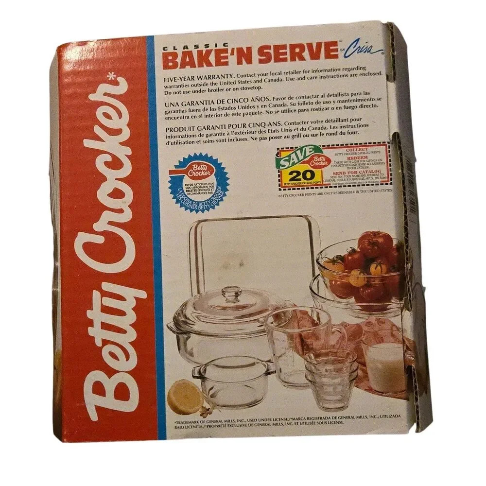 Vintage Betty Crocker New In Box (NIB) Fluted Pie Plate 8.5 X 1.5 1995